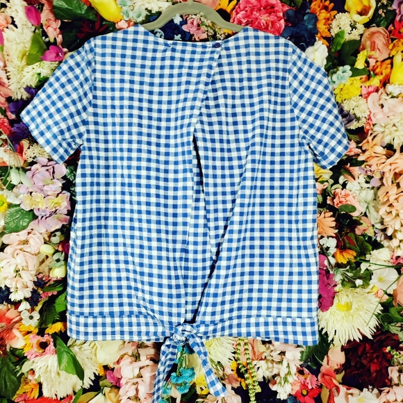 ✨ 4/$15 Gingham Open Back Top - Picture 6 of 6